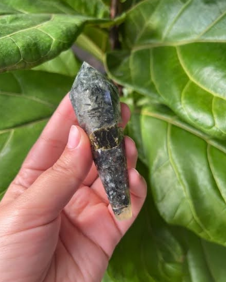 Prehenite with Epidote DT